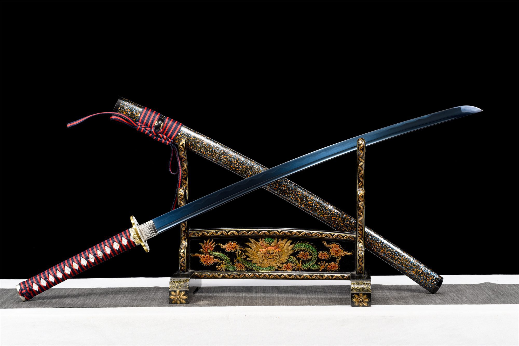 Ginhana Katana Sword (銀花) – Silver Flower