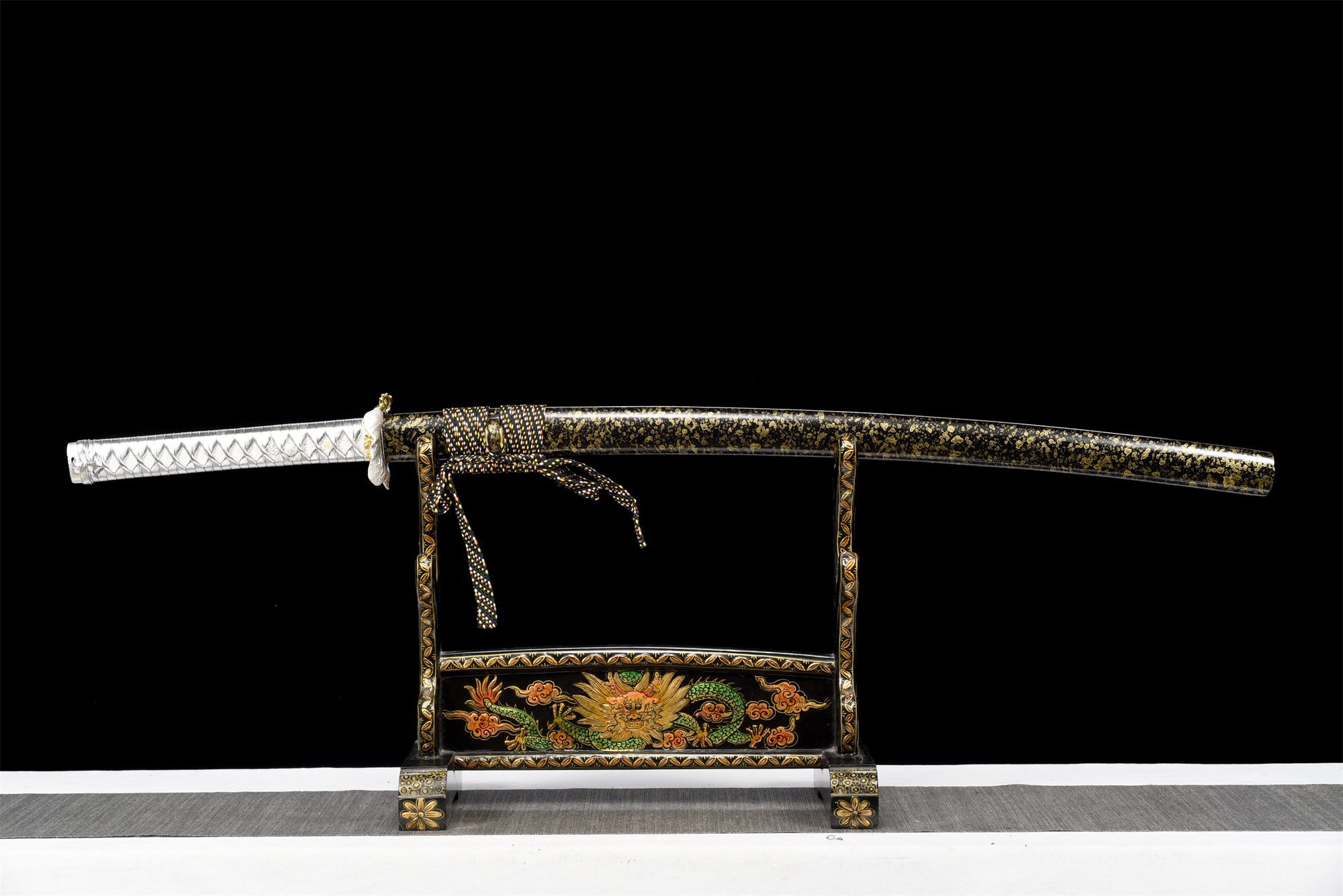 Nureha Katana Sword (濡葉) – Wet Leaves